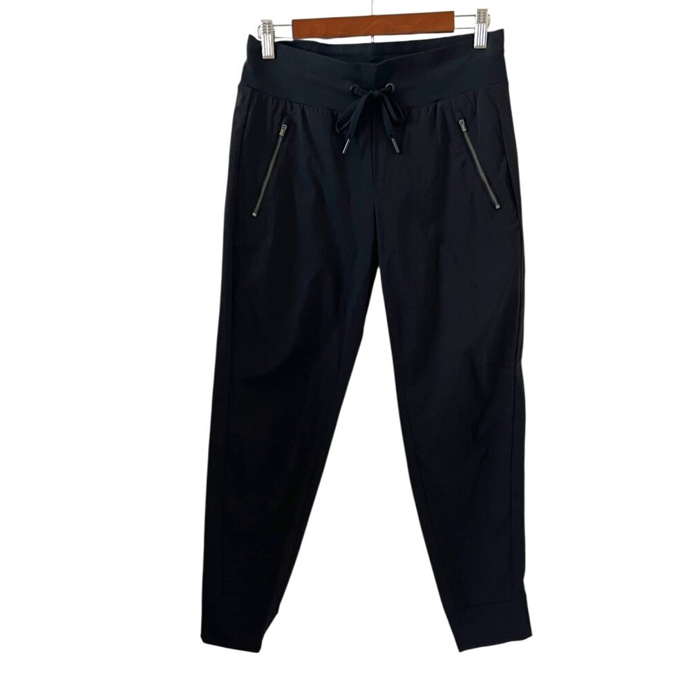 Athleta Trekkie North Jogger In Black Size 4